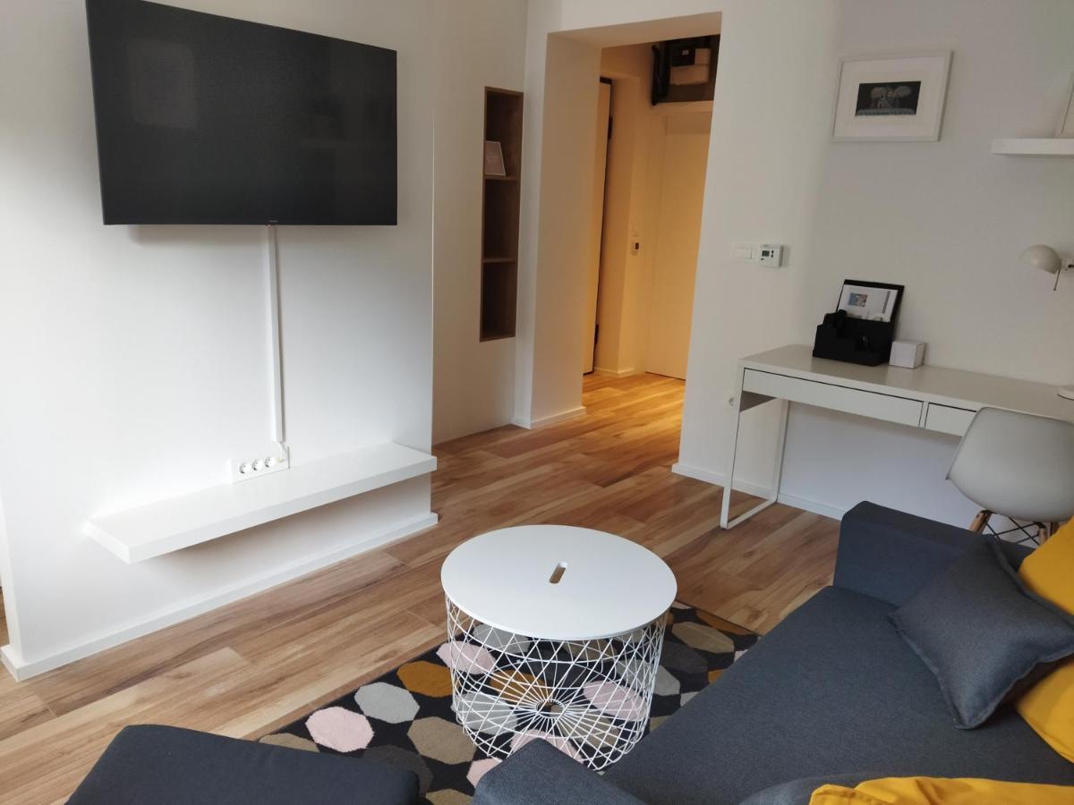 2Lkt Studio Apartman Zagreb Exterior photo